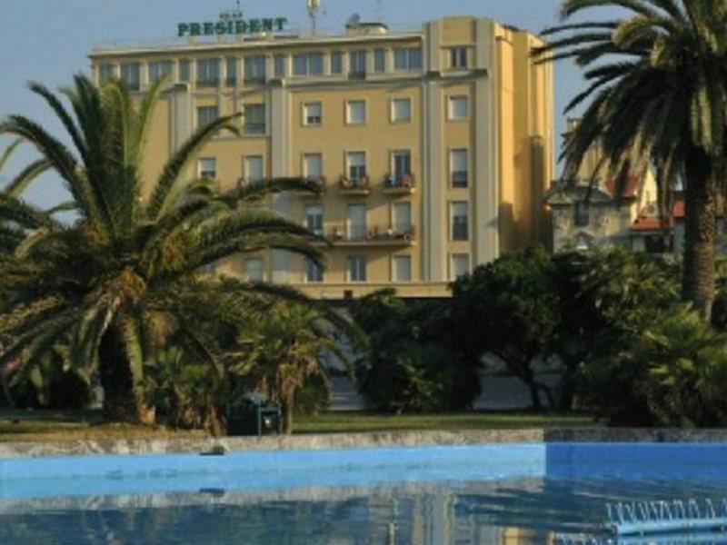 Hotel President Viareggio Bagian luar foto